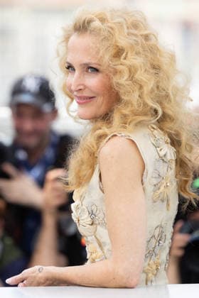 Gillian Anderson at the Teenage Sex and Death at Camp Miasma photocall at the 79th International Film Festival in Cannes, France, May 13, 2026 Jacovides Moreau Bestimage Teenage Sex and Death at Camp Miasma photocall at the 79th annual Cannes Film Festival at Palais des Festivals on May 13, 2026 in Cannes, France Cannes France  Copyright: xJACOVIDES-MOREAUx xBESTIMAGExJACOVIDES-MOREAUx xBESTIMAGEx