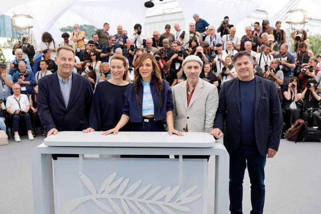 Christophe Massie, Marine Francen, Monia Chokri présidente du jury , Cédric Coppola et Michel Benjamin au photocall du jury Caméra dOr lors du 79ème Festival International du Film de Cannes, France, le 13 mai 2026 Jacovides Moreau Bestimage Camera DOr Jury photocall at the 79th annual Cannes Film Festival at Palais des Festivals on May 13, 2026 in Cannes, France Cannes France  Copyright: xJACOVIDES-MOREAUx xBESTIMAGExJACOVIDES-MOREAUx xBESTIMAGEx