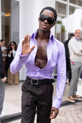 Cannes Alton Mason Exits Martinez MP Cannes, France- May 13: Alton Mason and friend arrives to Hotel Martinez during 79th Festival of Cannes, on May 13, 2026 in Cannes, France. Photo by Marco Piovanotto ABACAPRESS:COM Cannes France  Copyright: xPiovanottoxMarco ABACAx
