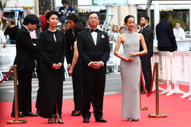 May 13, 2026, Cannes, Cote D azur, France: SHIZUKA ISHIBASCHI, KOJI FUKADA, TAKAKO MATSU and TAN SI EN on the red carpet for the premiere screening of NAGI NOTES at the 79th Annual Cannes Film Festival at Palais des Festivals in Cannes, France Cannes France  - ZUMAc179 20260513_zep_c179_088 Copyright: xMickaelxChavetx