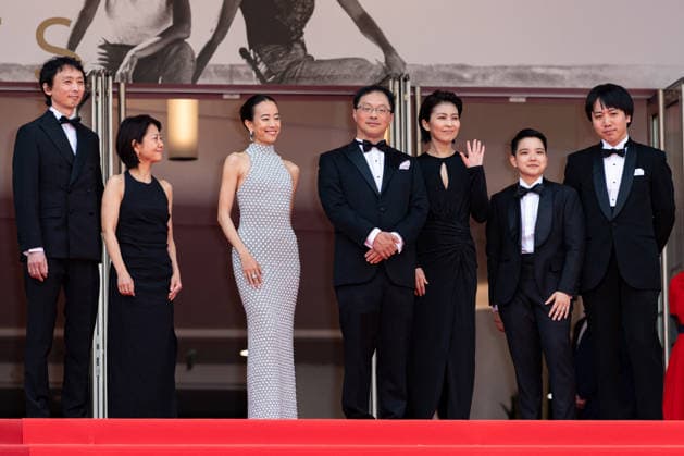 Cannes Nagi Notes Screening NG Terutaro Osanai, a guest, Shizuka Ishibaschi, Koji Fukada, Takako Matsu, Tan Si En and a guest attending the ‘Nagi Notes’ Screening and Red Carpet at Palais Des Festivals in Cannes, France on May 13 2026 as part of the 79th Cannes Film Festival. Photo by Nicolas Genin ABACAPRESS.COM Cannes France  Copyright: xGeninxNicolas ABACAx