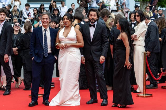 Cannes Nagi Notes Screening NG Gael García Bernal, Adriana Paz, Diego Luna and Anna Diaz of Ceniza en la Boca attending the ‘Nagi Notes’ Screening and Red Carpet at Palais Des Festivals in Cannes, France on May 13 2026 as part of the 79th Cannes Film Festival. Photo by Nicolas Genin ABACAPRESS.COM Cannes France  Copyright: xGeninxNicolas ABACAx