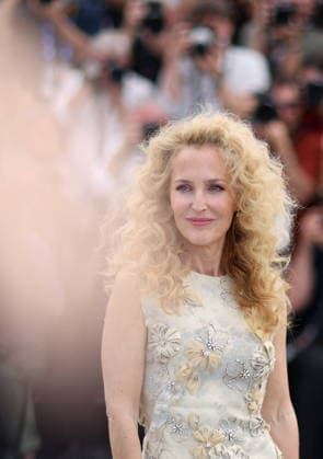 Gillian Anderson at the Teenage Sex and Death at Camp Miasma photocall at the 79th International Film Festival in Cannes, France, May 13, 2026 Jacovides Moreau Bestimage Teenage Sex and Death at Camp Miasma photocall at the 79th annual Cannes Film Festival at Palais des Festivals on May 13, 2026 in Cannes, France Cannes France  Copyright: xJACOVIDES-MOREAUx xBESTIMAGExJACOVIDES-MOREAUx xBESTIMAGEx