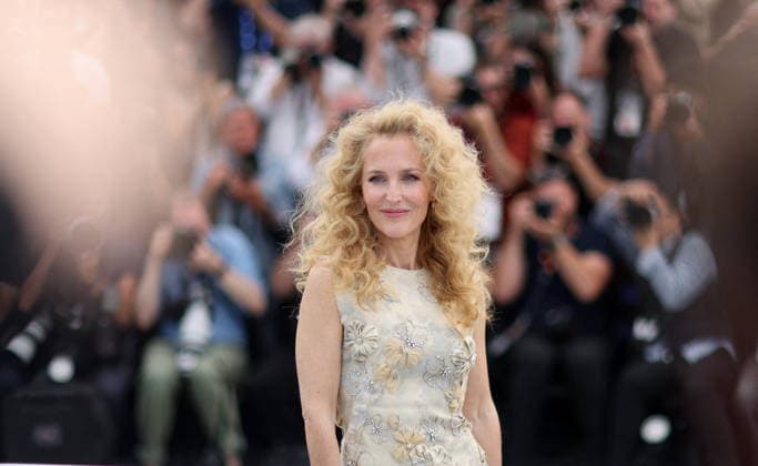 Gillian Anderson at the Teenage Sex and Death at Camp Miasma photocall at the 79th International Film Festival in Cannes, France, May 13, 2026 Jacovides Moreau Bestimage Teenage Sex and Death at Camp Miasma photocall at the 79th annual Cannes Film Festival at Palais des Festivals on May 13, 2026 in Cannes, France Cannes France  Copyright: xJACOVIDES-MOREAUx xBESTIMAGExJACOVIDES-MOREAUx xBESTIMAGEx