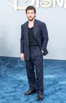 May 12, 2026, Bronx, New York, USA: New York, NY, USA on May 12, 2026: Kit Harington attends Disney s 2026 Upfront presentation at Jacob Javits Center Bronx USA - ZUMAr339 20260512_znp_r339_189 Copyright: xLevxRadinx
