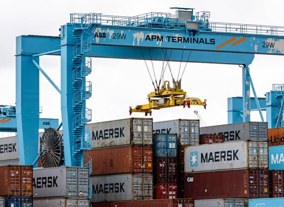 King visit the port of Rotterdam. Rotterdam, the Netherlands. 13 May 2026 Containers in the APM terminal during a visit by King Willem-Alexander and David van Weel, Minister of Justice and Security, at the port of Rotterdam. The visit is all about subversion and resilience against drug crime and military threats. Rotterdam The Netherlands  Copyright: xDPPA POOL RDWx