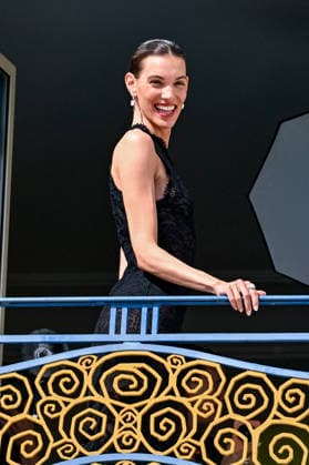 Canadian composer performer Charlotte Cardin in a photo shoot on a balcony at the Martinez hotel during the 79th International Film Festival in Cannes, France, on May 13, 2026 Gedeon Taieb Bestimage Canadian composer performer Charlotte Cardin in a photo shoot on a balcony at the Martinez hotel during the 79th International Film Festival in Cannes, France, on May 13, 2026 Cannes France  Copyright: xGedeonxTaiebx xBestimagexGedeonxTaiebx xBestimagex