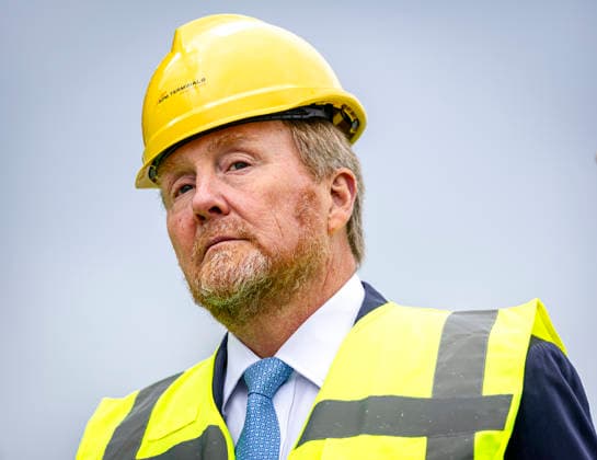 13-05-2026 Rotterdam King Willem-Alexander visited, in the context of undermining and resilience, the customs office on the Maasvlakte and APM Terminals at the Port of Rotterdam. Â  Copyright: xPPEx