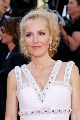 Gillian Anderson Montée des marches for A womans life at the 79th Cannes International Film Festival on May 13, 2026 Jacovides Moreau Bestimage Red carpet for A womans life at the 79th Cannes International Film Festival on May 13, 2026 Cannes France  Copyright: xJACOVIDES-MOREAUx xBESTIMAGExJACOVIDES-MOREAUx xBESTIMAGEx