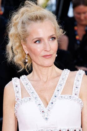Gillian Anderson Montée des marches for A womans life at the 79th Cannes International Film Festival on May 13, 2026 Jacovides Moreau Bestimage Red carpet for A womans life at the 79th Cannes International Film Festival on May 13, 2026 Cannes France  Copyright: xJACOVIDES-MOREAUx xBESTIMAGExJACOVIDES-MOREAUx xBESTIMAGEx