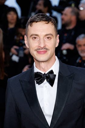 Thomas Jolly Montée des marches du film La vie dune femme lors du 79ème Festival International du Film de Cannes, le 13 mai 2026 Jacovides Moreau Bestimage Red carpet for A womans life at the 79th Cannes International Film Festival on May 13, 2026 Cannes France  Copyright: xJACOVIDES-MOREAUx xBESTIMAGExJACOVIDES-MOREAUx xBESTIMAGEx