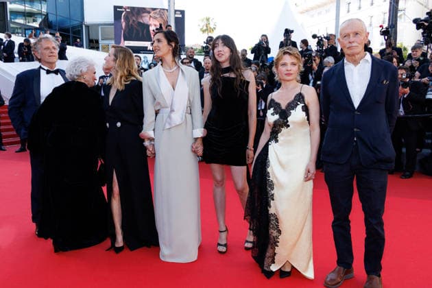 Charles Berling, Marie Christine Barrault, Léa Drucker, Charline Bourgeois Tacquet, Suzanne de Baecque, Mélanie Thierry Bijoux Tasaki , Erri De Luca Montée des marches du film La vie dune femme lors du 79ème Festival International du Film de Cannes, le 13 mai 2026 Jacovides Moreau Bestimage Red carpet for A womans life at the 79th Cannes International Film Festival on May 13, 2026 Cannes France  Copyright: xJACOVIDES-MOREAUx xBESTIMAGExJACOVIDES-MOREAUx xBESTIMAGEx