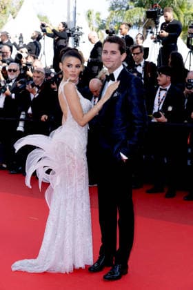Holly Scarfone, guest Montée des marches du film La vie dune femme lors du 79ème Festival International du Film de Cannes, le 13 mai 2026 Olivier Borde Bestimage Red carpet for A womans life at the 79th Cannes International Film Festival on May 13, 2026 Cannes France  Copyright: xOLIVIERxBORDEx xBESTIMAGExOLIVIERxBORDEx xBESTIMAGEx