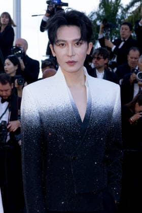 Zhang Tianqi Montée des marches du film La vie dune femme lors du 79ème Festival International du Film de Cannes, le 13 mai 2026 Olivier Borde Bestimage Red carpet for A womans life at the 79th Cannes International Film Festival on May 13, 2026 Cannes France  Copyright: xOLIVIERxBORDEx xBESTIMAGExOLIVIERxBORDEx xBESTIMAGEx