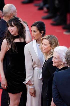 Cannes La Vie Dune Femme Red Carpet EB French actress Suzanne De Baecque, French actor Charles Berling, French actress Melanie Thierry, French actress Marie-Christine Barrault, French director Charline Bourgeois-Tacquet, French actress Lea Drucker, French producer David Thion, French producer Philippe Martin and Belgian film producer Jacques-Henri Bronckart during the red carpet screening of La Vie d’une Femme directed by Charline Bourgeois-Tacquet during the 79th Cannes Film Festival in Cannes, France on May 13, 2026. Photo by Eliot Blondet ABACAPRESS.COM Cannes France France  Copyright: xBlondetxEliot ABACAx