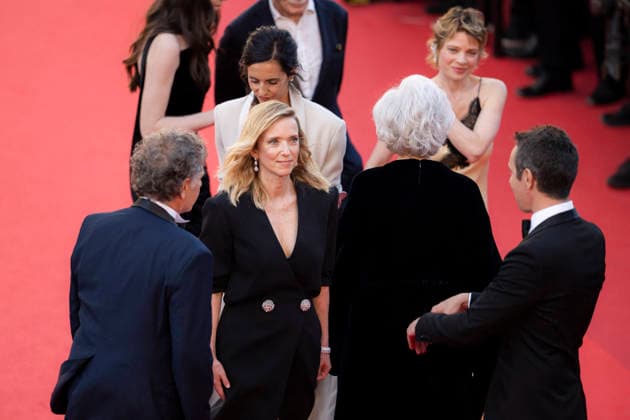 Cannes La Vie Dune Femme Red Carpet EB French actress Suzanne De Baecque, French actor Charles Berling, French actress Melanie Thierry, French actress Marie-Christine Barrault, French director Charline Bourgeois-Tacquet, French actress Lea Drucker, French producer David Thion, French producer Philippe Martin and Belgian film producer Jacques-Henri Bronckart during the red carpet screening of La Vie d’une Femme directed by Charline Bourgeois-Tacquet during the 79th Cannes Film Festival in Cannes, France on May 13, 2026. Photo by Eliot Blondet ABACAPRESS.COM Cannes France France  Copyright: xBlondetxEliot ABACAx