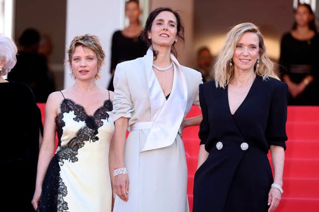 Melanie Thierry, Charline Bourgeois-Tacquet und Lea Drucker bei der Premiere des Kinofilms La vie d une femme A Woman s Life auf dem Festival de Cannes 2026 79. Internationale Filmfestspiele von Cannes im Palais des Festivals. Cannes, 13.05.2026 *** Melanie Thierry, Charline Bourgeois Tacquet and Lea Drucker at the premiere of the feature film La vie d une femme A Woman s Life at the Festival de Cannes 2026 79 Cannes International Film Festival at the Palais des Festivals Cannes, 13 05 2026 Foto:xD.xBedrosianx xFuturexImagex life_6605