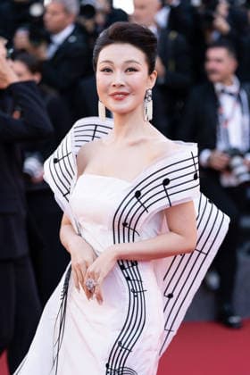 Cannes - La Vie D Une Femme A Women s Life Red Carpet A guest attends the La Vie D Une Femme screening during the 79th annual Cannes Film Festival at Palais des Festivals on May 13, 2026 in Cannes, France on May 13, 2026. Photo by LounisPhotography ABACAPRESS.COM Cannes France  Copyright: xLounisPhotography ABACAx