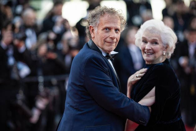 Charles Berling, Marie Christine Barrault Montée des marches du film La vie dune femme lors du 79ème Festival International du Film de Cannes, le 13 mai 2026 Jacovides Moreau Bestimage Red carpet for A womans life at the 79th Cannes International Film Festival on May 13, 2026 Cannes France  Copyright: xJACOVIDES-MOREAUx xBESTIMAGExJACOVIDES-MOREAUx xBESTIMAGEx