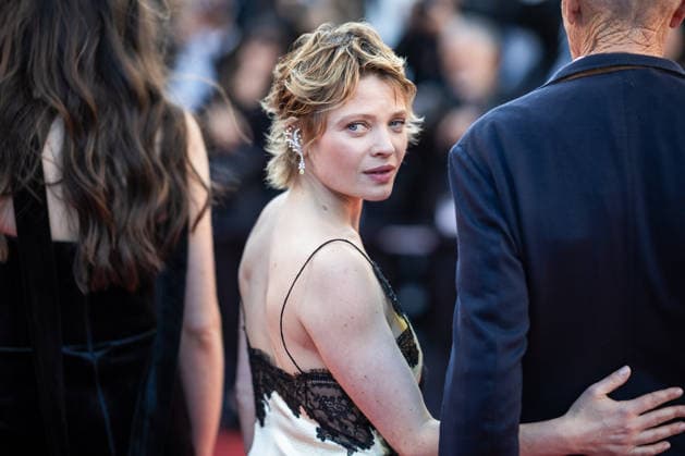Mélanie Thierry Bijoux Tasaki Montée des marches du film La vie dune femme lors du 79ème Festival International du Film de Cannes, le 13 mai 2026 Jacovides Moreau Bestimage Red carpet for A womans life at the 79th Cannes International Film Festival on May 13, 2026 Cannes France  Copyright: xJACOVIDES-MOREAUx xBESTIMAGExJACOVIDES-MOREAUx xBESTIMAGEx