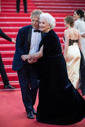 Charles Berling, Marie Christine Barrault Montée des marches du film La vie dune femme lors du 79ème Festival International du Film de Cannes, le 13 mai 2026 Jacovides Moreau Bestimage Red carpet for A womans life at the 79th Cannes International Film Festival on May 13, 2026 Cannes France  Copyright: xJACOVIDES-MOREAUx xBESTIMAGExJACOVIDES-MOREAUx xBESTIMAGEx