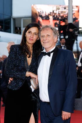 Guest, Charles Berling Descente des marches du film La vie dune femme lors du 79ème Festival International du Film de Cannes, le 13 mai 2026 Jacovides Moreau Bestimage People leaving the redcarpet for A womans life at the 79th Cannes International Film Festival on May 13, 2026 Cannes France  Copyright: xJACOVIDES-MOREAUx xBESTIMAGExJACOVIDES-MOREAUx xBESTIMAGEx