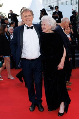 Charles Berling, Marie Christine Barrault Descente des marches du film La vie dune femme lors du 79ème Festival International du Film de Cannes, le 13 mai 2026 Jacovides Moreau Bestimage People leaving the redcarpet for A womans life at the 79th Cannes International Film Festival on May 13, 2026 Cannes France  Copyright: xJACOVIDES-MOREAUx xBESTIMAGExJACOVIDES-MOREAUx xBESTIMAGEx