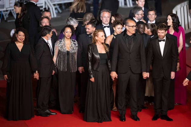 Cannes Labandon Red Carpet EB French actress Emmanuelle Bercot, French director and screenwriter Vincent Garenq and French actor Antoine Reinartz arrive for the screening of the film L Abandon at the 79th edition of the Cannes Film Festival in Cannes, southern France on May 13, 2026. Photo by Eliot Blondet ABACAPRESS.COM Cannes France France  Copyright: xBlondetxEliot ABACAx