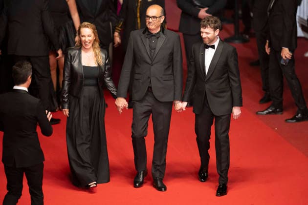 Cannes Labandon Red Carpet EB French actress Emmanuelle Bercot, French director and screenwriter Vincent Garenq and French actor Antoine Reinartz arrive for the screening of the film L Abandon at the 79th edition of the Cannes Film Festival in Cannes, southern France on May 13, 2026. Photo by Eliot Blondet ABACAPRESS.COM Cannes France France  Copyright: xBlondetxEliot ABACAx