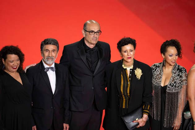 Cannes Labandon Red Carpet EB French director and screenwriter Vincent Garenq, French actor Antoine Reinartz, French actor Nedjim Bouizzoul, a guest, Samuel Paty s sister Mickaelle Paty, French actress Emmanuelle Bercot, French producer Francois Kraus, French actor Diamadoua Sissoko, a guest, French actress Emma Boumali, French actor Azize Kabouche, guests, French actress Mounira Barbouch, French actress Ahlam Slama arrive for the screening of the film L Abandon at the 79th edition of the Cannes Film Festival in Cannes, southern France on May 13, 2026.Photo by Eliot Blondet ABACAPRESS.COM Cannes France France Copyright: xBlondetxEliot ABACAx