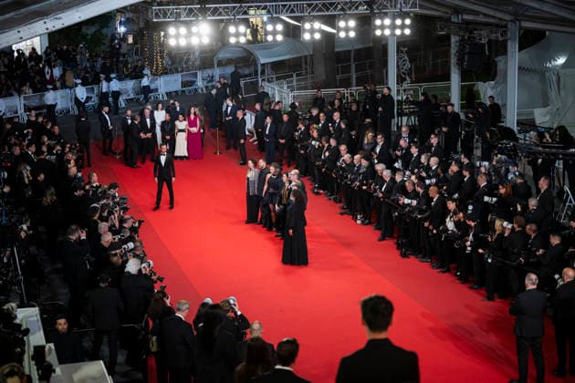 Cannes Labandon Red Carpet EB French director and screenwriter Vincent Garenq, French actor Antoine Reinartz, French actor Nedjim Bouizzoul, a guest, Samuel Paty s sister Mickaelle Paty, French actress Emmanuelle Bercot, French producer Francois Kraus, French actor Diamadoua Sissoko, a guest, French actress Emma Boumali, French actor Azize Kabouche, guests, French actress Mounira Barbouch, French actress Ahlam Slama arrive for the screening of the film L Abandon at the 79th edition of the Cannes Film Festival in Cannes, southern France on May 13, 2026.Photo by Eliot Blondet ABACAPRESS.COM Cannes France France Copyright: xBlondetxEliot ABACAx