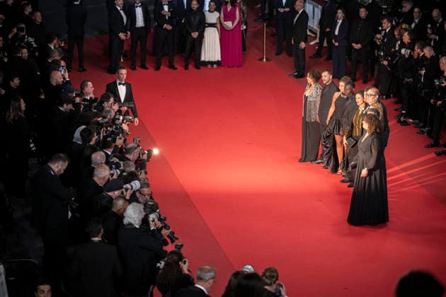 Cannes Labandon Red Carpet EB French director and screenwriter Vincent Garenq, French actor Antoine Reinartz, French actor Nedjim Bouizzoul, a guest, Samuel Paty s sister Mickaelle Paty, French actress Emmanuelle Bercot, French producer Francois Kraus, French actor Diamadoua Sissoko, a guest, French actress Emma Boumali, French actor Azize Kabouche, guests, French actress Mounira Barbouch, French actress Ahlam Slama arrive for the screening of the film L Abandon at the 79th edition of the Cannes Film Festival in Cannes, southern France on May 13, 2026.Photo by Eliot Blondet ABACAPRESS.COM Cannes France France Copyright: xBlondetxEliot ABACAx