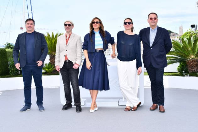 79eme Festival International du Film de Cannes Photocall du jury Camera dor 79th Cannes International Film Festival CAMERA DOR Jury Photocall Monia CHOUKI President and Jury members Thomas Bohlen Starface 2026 05 12 455939 2026 05 13 Cannes France  Copyright: xThomasxBohlenx STAR_455939_001