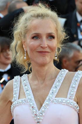 79ème Festival International du Film de Cannes Montée des marches du film La Vie dune Femme 79th Cannes Film Festival Red carpet of the film La vie dune femme Gillian Anderson 455930 2026 05 13 Cannes France  Copyright: xIsabellexVautierx xStarfacex STAR_455930_029