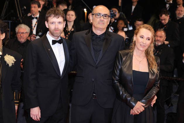 Cannes - L Abandon (Forsaken) Red Carpet JD Emmanuelle Bercot, Vincent Garenq and Antoine Reinartz attends the L Abandon (Forsaken) screening during the 79th annual Cannes Film Festival at Palais des Festivals on May 13, 2026 in Cannes, France. Photo by Jerome Domine ABACAPRESS.COM Cannes France  Copyright: xDominexJerome ABACAx