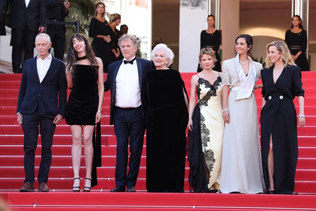 Cannes La Vie Dune Femme Red Carpet JD Erri de Luca, Suzanne De Baecque, Marie-Christine Barrault, Charles Berling, Mélanie Thierry, Charline Bourgeois-Tacquet and Léa Drucker at the red carpet screening of La Vie d’une Femme during the 79th Cannes Film Festival in Cannes, France on May 13, 2026. Photo by Jerome Domine ABACAPRESS.COM Cannes France  Copyright: xDominexJerome ABACAx