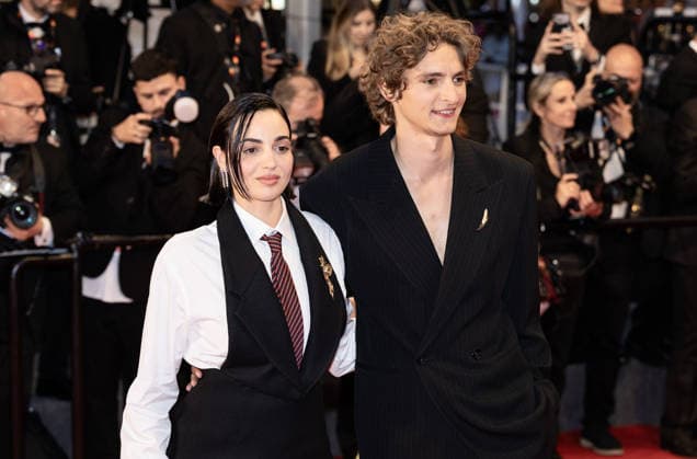 79ème Festival International du Film de Cannes Montée des marches du film LAbandon 79th International Cannes Film Festival Red Carpet with Forsaken movie 455947 2026 05 13 Cannes France Yacoub, Souheila Schneider, Vassili  Copyright: xIvankaxVoisinx xStarfacex STAR_455947_006