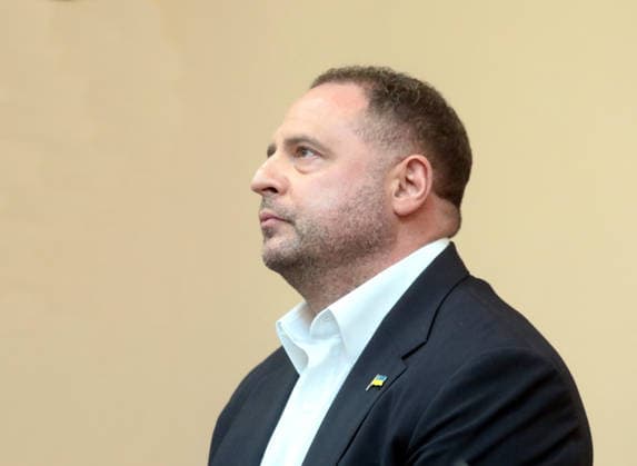 High Anti-Corruption Court chooses preventive measure for Yermak Former head of the Office of the President of Ukraine Andriy Yermak (R), suspected of money laundering, attends a hearing at the High Anti-Corruption Court of Ukraine (HACC) in Kyiv, Ukraine, on May 13, 2026. The hearing was set to consider a motion on a preventive measure. The Specialised Anti-Corruption Prosecutor™s Office requested that the suspect be held in custody with the alternative of bail set at UAH 180 million. Investigators allege that the former official was involved in laundering UAH 460 million through the construction of elite residences in the Dynastiia (Dynasty) cottage town in the village of Kozyn near Kyiv., Credit:Volodymyr Tarasov Ukrinfor  Copyright: xVolodymyrxTarasovx xUkrinformx xAvalonx 1098661083