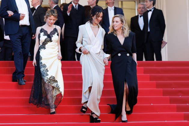 Mélanie Thierry Bijoux Tasaki , Charline Bourgeois Tacquet, Léa Drucker Descente des marches du film La vie dune femme lors du 79ème Festival International du Film de Cannes, le 13 mai 2026 Jacovides Moreau Bestimage People leaving the redcarpet for A womans life at the 79th Cannes International Film Festival on May 13, 2026  Copyright: xJACOVIDES-MOREAUx xBESTIMAGExJACOVIDES-MOREAUx xBESTIMAGEx