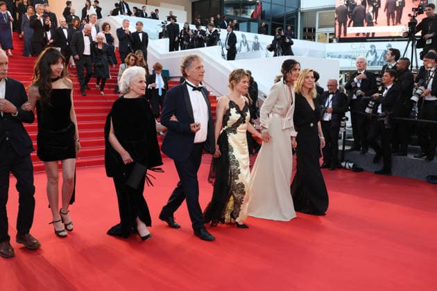 La vie d une Femme (A women s life) Screening at the 79th Cannes Film Festival Suzanne de Baecque, Marie-Christine Barrault, Charles Berling, MÃ lanie Thierry, Charline Bourgeois-Tacquet and LÃ a Drucker - La vie d une Femme (A women s life) Screening at the 79th Cannes Film Festival in Cannes, France on May 13, 2026  Copyright: x Chassery+Courdjix