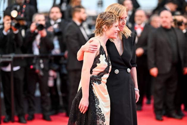 79ème Festival International du Film de Cannes Montée des marches avec le film La Vie dune Femme 79th International Cannes Film Festival Red Carpet with A Womans life movie 455949 2026 05 13 Thierry, Mélanie Drucker, Léa  Copyright: xEstellexCarlierx xStarfacex STAR_455949_007