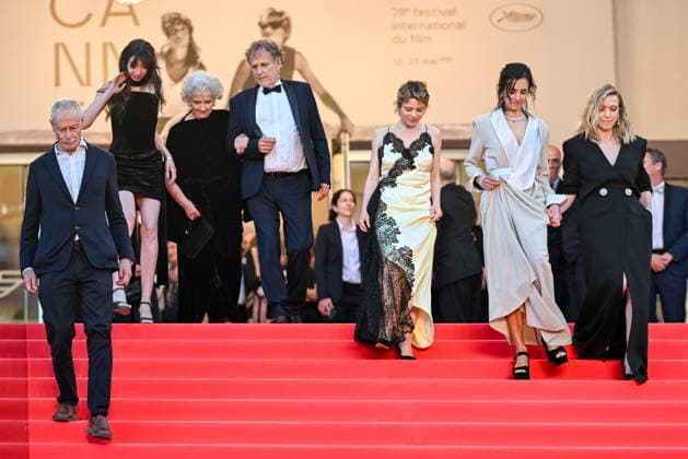 79ème Festival International du Film de Cannes Montée des marches avec le film La Vie dune Femme 79th International Cannes Film Festival Red Carpet with A Womans life movie 455949 2026 05 13 Thierry, Mélanie Drucker, Léa Bourgeois Tacquet, Charline de Baecque, Suzanne Barrault, Marie Christine Berling, Charles  Copyright: xEstellexCarlierx xStarfacex STAR_455949_010