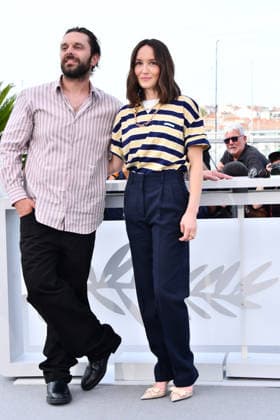 79th Cannes International Film Festival Photocall du film La Vénus Electrique 79th Cannes International Film Festival LA VENUS ELECTRIQUE photocall Pio Marmaï, Anaïs Demoustier pose during La Vénus Electrique The Electric Kiss photocall at the 79th annual Cannes Film Festival at Palais des Festivals Thomas Bohlen Starface 2026 05 12 455951 2026 05 13 Cannes France  Copyright: xThomasxBohlenx STAR_455951_056
