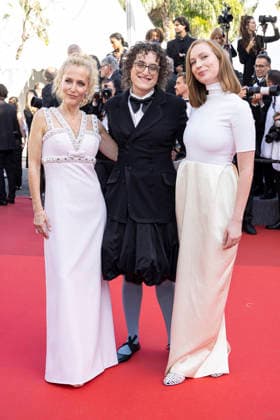La vie d une Femme (A women s life) Screening at the 79th Cannes Film Festival Hannah Einbinder, Jane Schoenbrun, Gillian Anderson attend the La Vie D Une Femme screening during the 79th annual Cannes Film Festival at Palais des Festivals on May 13, 2026 in Cannes, France.  Copyright: x Chassery+Courdjix