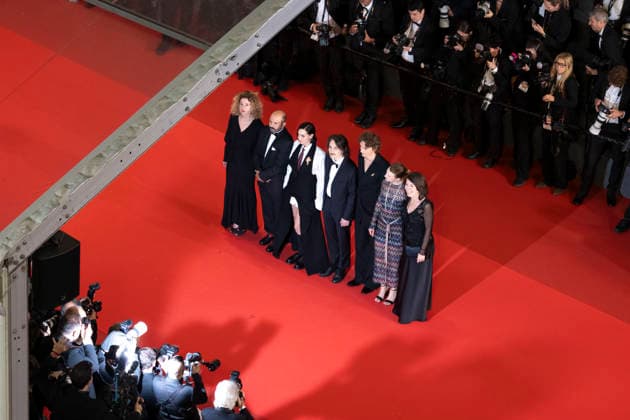 Carine Ruszniewski, Pierre Antoine Billon, Souheila Yacoub, Bérenger Thouin, Vassili Schneider, Yile Yara Vianello, Enrica Capra Montée des marches du film Labandon lors du 79ème Festival International du Film de Cannes, le 13 mai 2026 Camilla Canalini Bestimage Red carpet for Forsaken at the 79th Cannes International Film Festival on May 13, 2026 Cannes France  Copyright: xCamillaxCanalinix xBestimagexCamillaxCanalinix xBestimagex