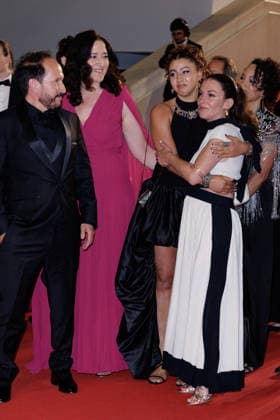 Guest, Emma Boumali, Mickaëlle Paty sister of Samuel Paty Descente des marches du film Labandon lors du 79ème Festival International du Film de Cannes, le 13 mai 2026 Olivier Borde Bestimage People leaving the red carpet for Forsaken at the 79th Cannes International Film Festival on May 13, 2026 Cannes France  Copyright: xOLIVIERxBORDEx xBESTIMAGExOLIVIERxBORDEx xBESTIMAGEx