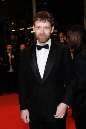 Antoine Reinartz Montée des marches du film Labandon lors du 79ème Festival International du Film de Cannes, le 13 mai 2026 Jacovides Moreau Bestimage Red carpet for Forsaken at the 79th Cannes International Film Festival on May 13, 2026 Cannes France  Copyright: xJACOVIDES-MOREAUx xBESTIMAGExJACOVIDES-MOREAUx xBESTIMAGEx