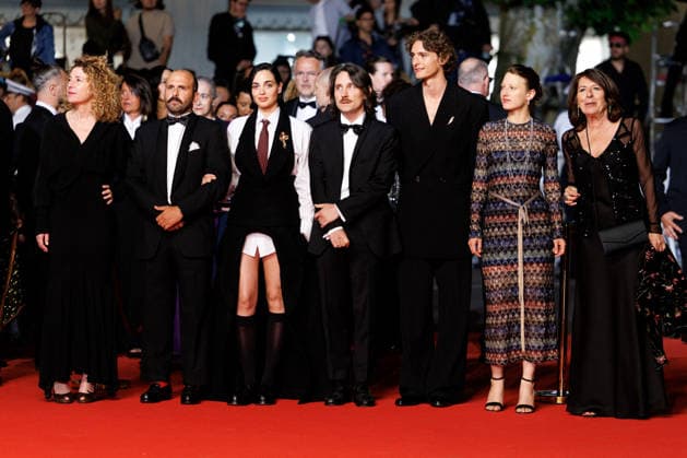 Carine Ruszniewski, Pierre Antoine Billon, Souheila Yacoub, Bérenger Thouin, Vassili Schneider, Yile Yara Vianello, Enrica Capra Montée des marches du film Labandon lors du 79ème Festival International du Film de Cannes, le 13 mai 2026 Jacovides Moreau Bestimage Red carpet for Forsaken at the 79th Cannes International Film Festival on May 13, 2026 Cannes France  Copyright: xJACOVIDES-MOREAUx xBESTIMAGExJACOVIDES-MOREAUx xBESTIMAGEx