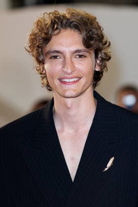 Vassili Schneider Montée des marches du film Labandon lors du 79ème Festival International du Film de Cannes, le 13 mai 2026 Jacovides Moreau Bestimage Red carpet for Forsaken at the 79th Cannes International Film Festival on May 13, 2026 Cannes France  Copyright: xJACOVIDES-MOREAUx xBESTIMAGExJACOVIDES-MOREAUx xBESTIMAGEx