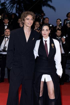 Vassili Schneider et Souheila Yacoub Montée des marches du film Labandon lors du 79ème Festival International du Film de Cannes, le 13 mai 2026 Olivier Borde Bestimage Red carpet for Forsaken at the 79th Cannes International Film Festival on May 13, 2026 Cannes France  Copyright: xOLIVIERxBORDEx xBESTIMAGExOLIVIERxBORDEx xBESTIMAGEx